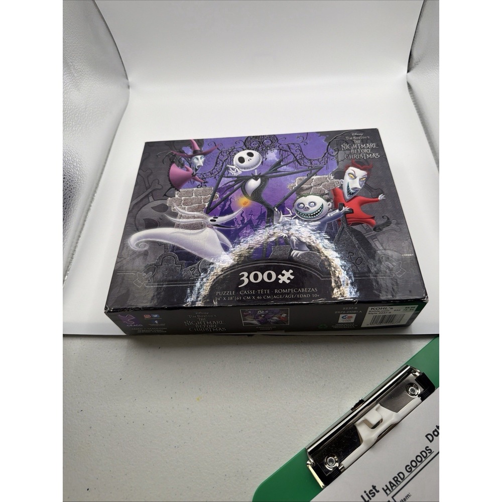 New Sealed Kohl's Disney The Nightmare Before Christmas 300 Piece Puzzle 24x18" - Picture 11 of 11